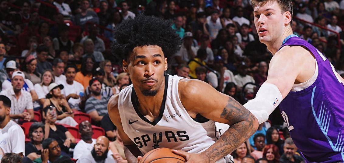 澳客下载-爵士队后卫表现稳定，成为球队得分担当