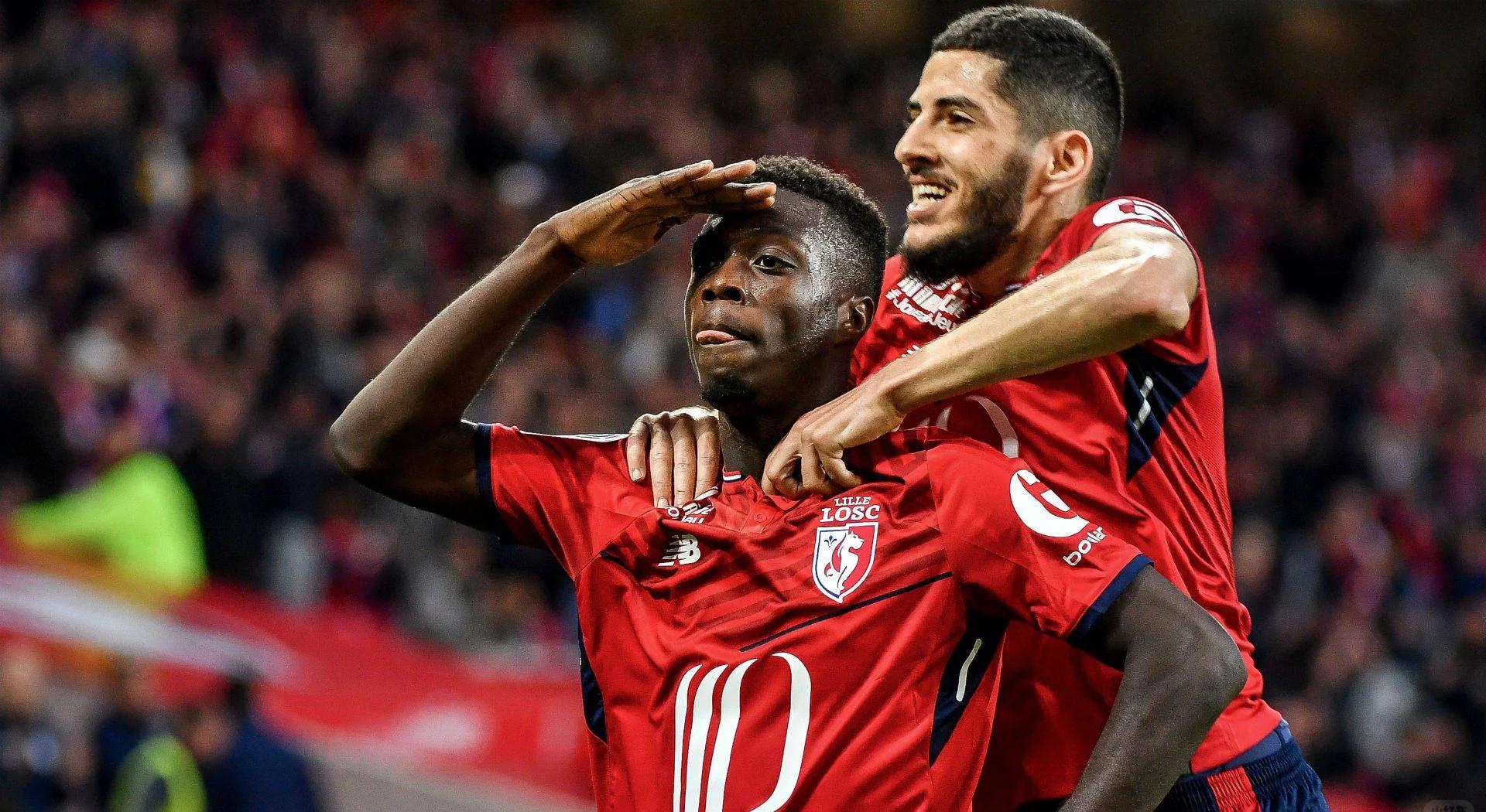 包含格拉纳达在主场取得胜利，继续保持不败战绩的词条