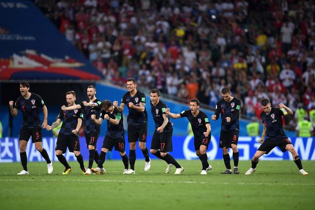 都灵主场逼平国际米兰,坚守中游位置的简单介绍 都灵主场逼平国际米兰,坚守中游位置的简单介绍