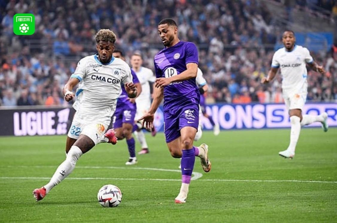 包含摩纳哥主场轻松战胜马赛，实力强劲的词条