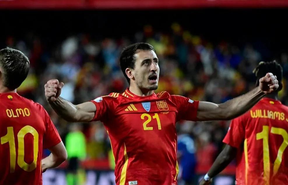 澳客网页版登录入口-队员表现出色：欧国联激烈抢分