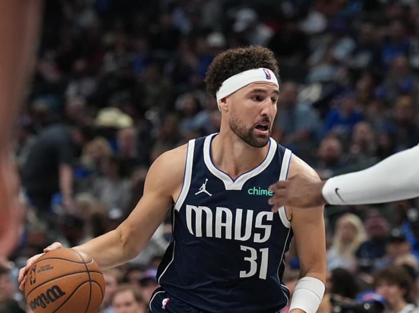 澳客app下载-特雷杨狂砍分，率队取得惊人胜利的简单介绍