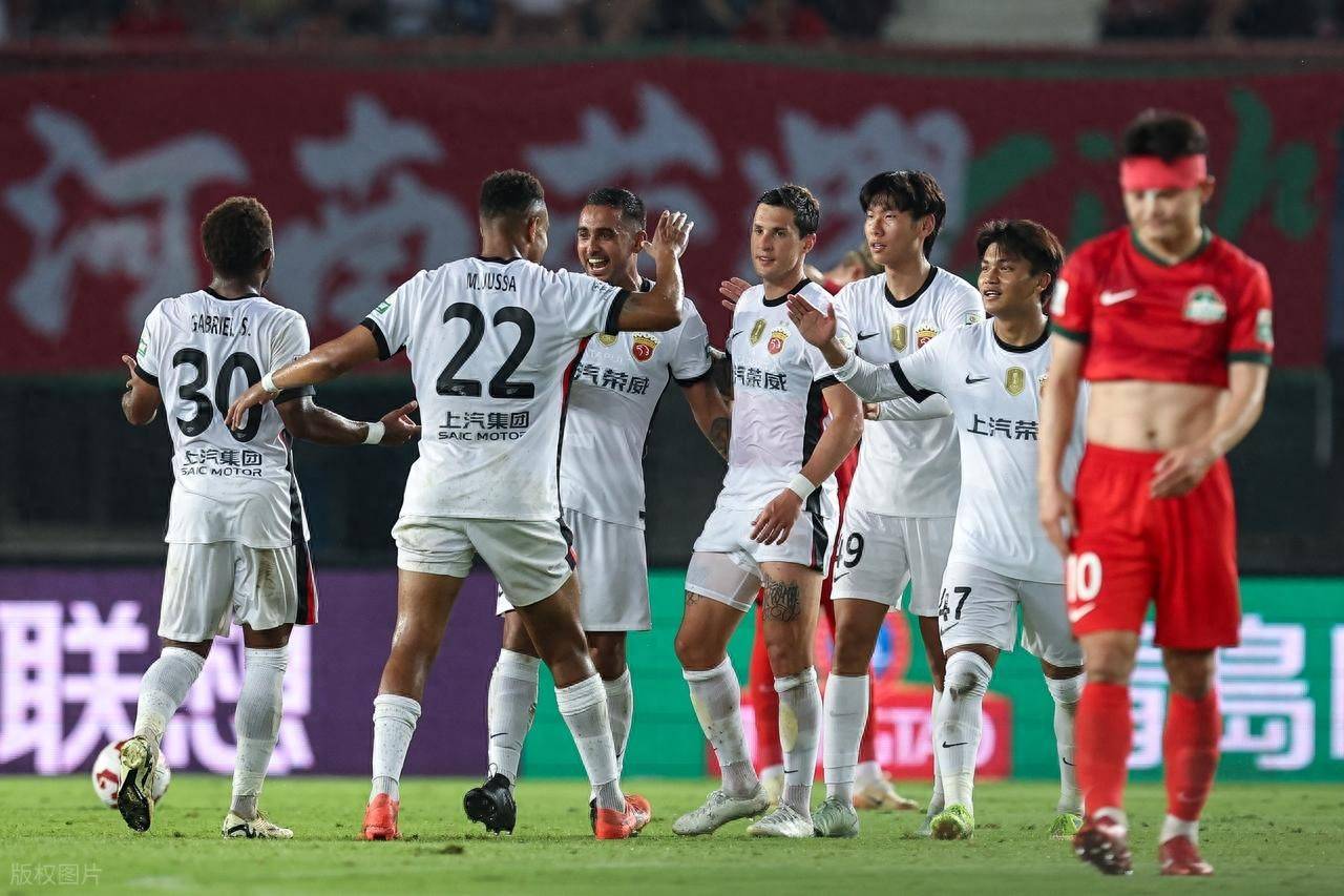 澳客vip注册-关于广州富力主场-击败河南建业，保持胜利势头的信息