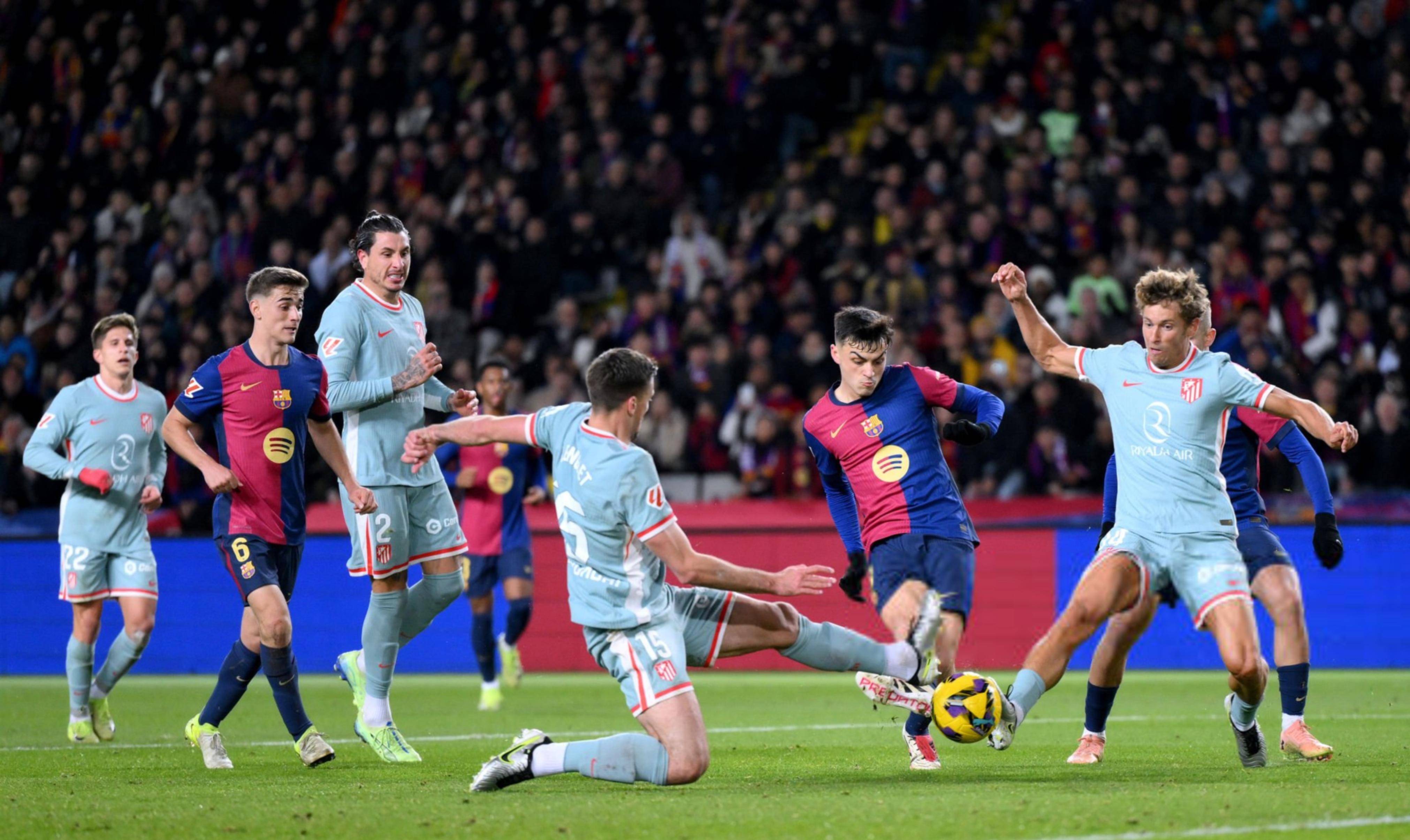 包含皇马逆袭榜首！巴萨主场惨败，梅西遭遇进球荒的词条