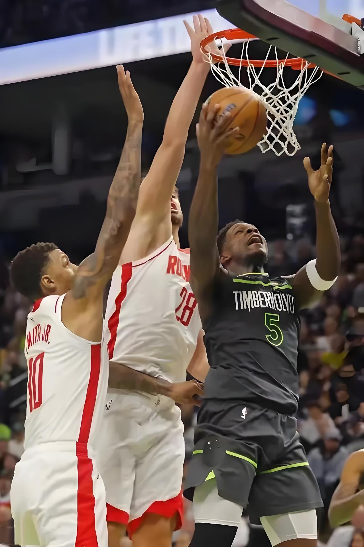 球队进攻端战术变化或有望成功 球队进攻端战术变化或有望成功